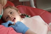 Zahnzusatz für Kinder, Kieferorthopädie, Zahnfehlstellung, KIG, Zahnspange versicherung, Zusatzversicherung Kinder Zahn, Bracketts